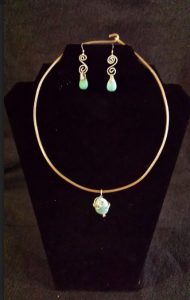 Kingman Turquoise Necklace and Earring Set